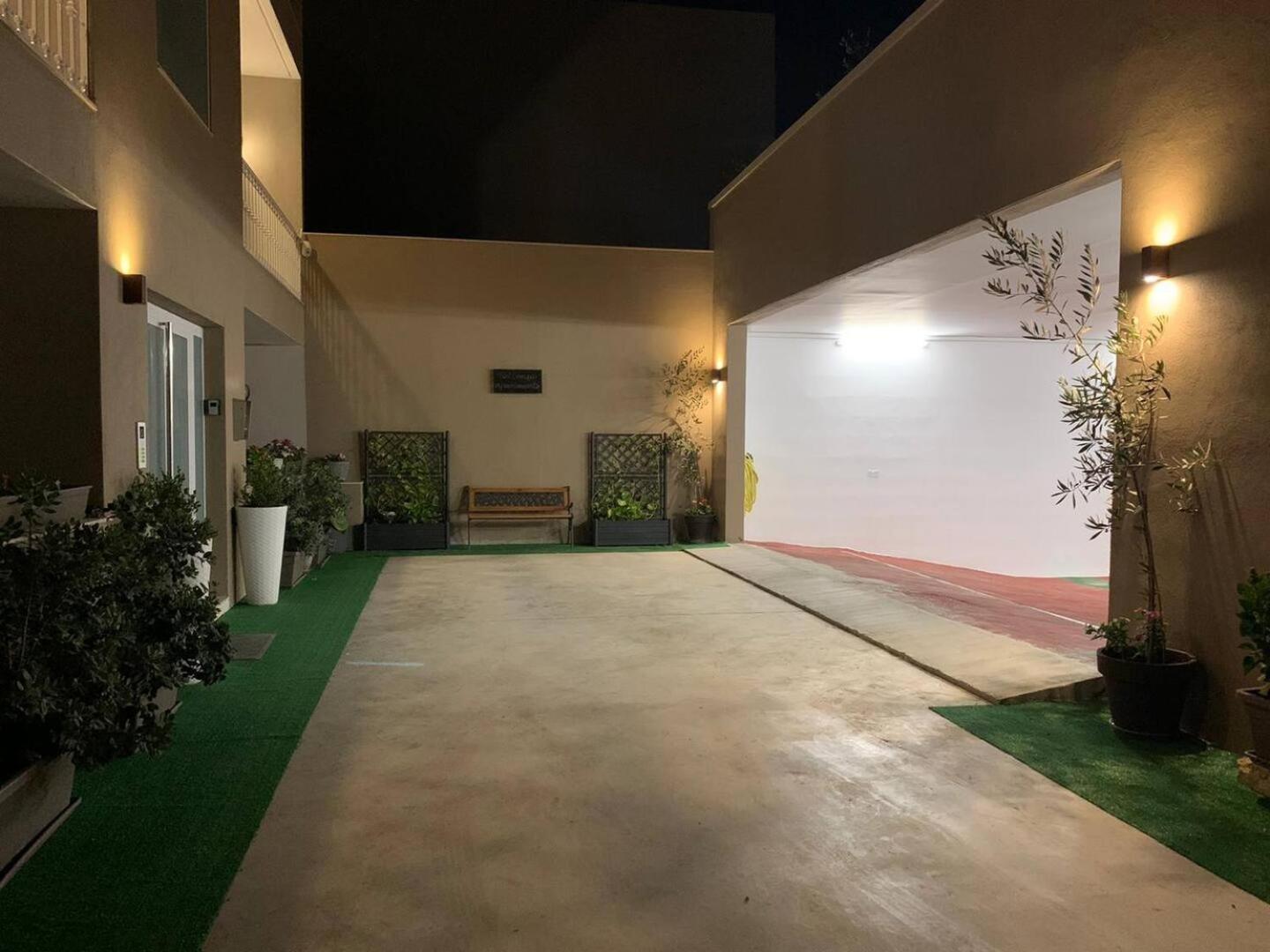 Fl 1 Ta'Lonza Luxury With Hot Tub By Homely Mellieħa Εξωτερικό φωτογραφία
