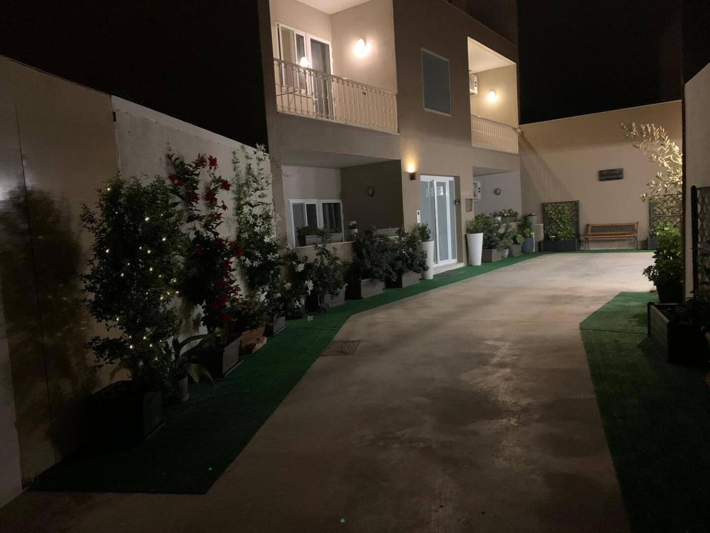 Fl 1 Ta'Lonza Luxury With Hot Tub By Homely Mellieħa Εξωτερικό φωτογραφία