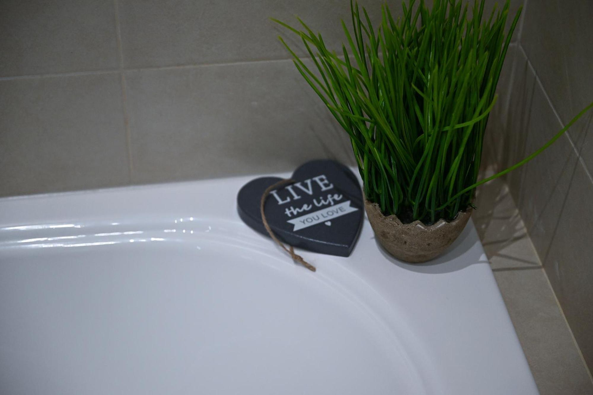Fl 1 Ta'Lonza Luxury With Hot Tub By Homely Mellieħa Εξωτερικό φωτογραφία